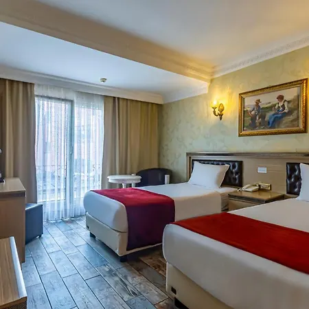 ホテル Marmaray 4*