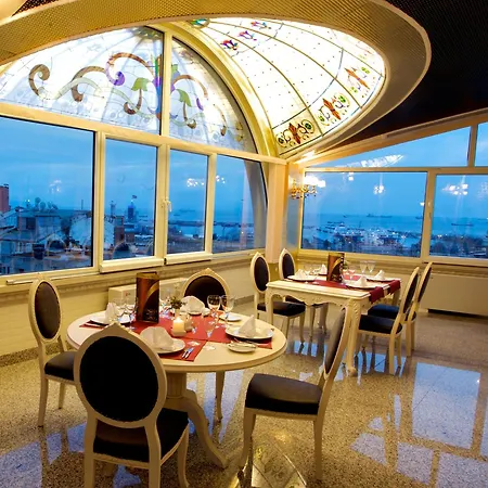 ホテル Marmaray 4*